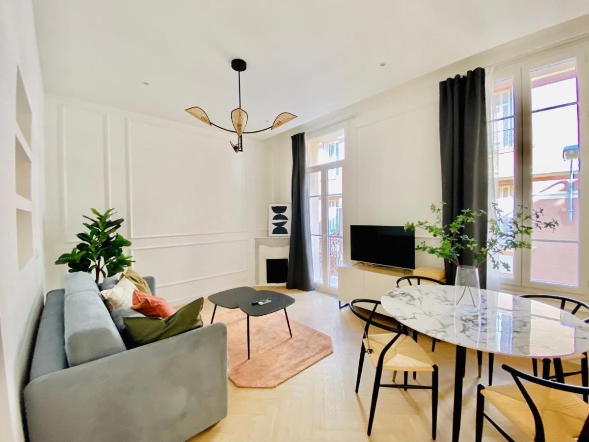 Newly Renovated Apartment With Balcony, Ac, Fiber Internet Monte Carlo Bagian luar foto
