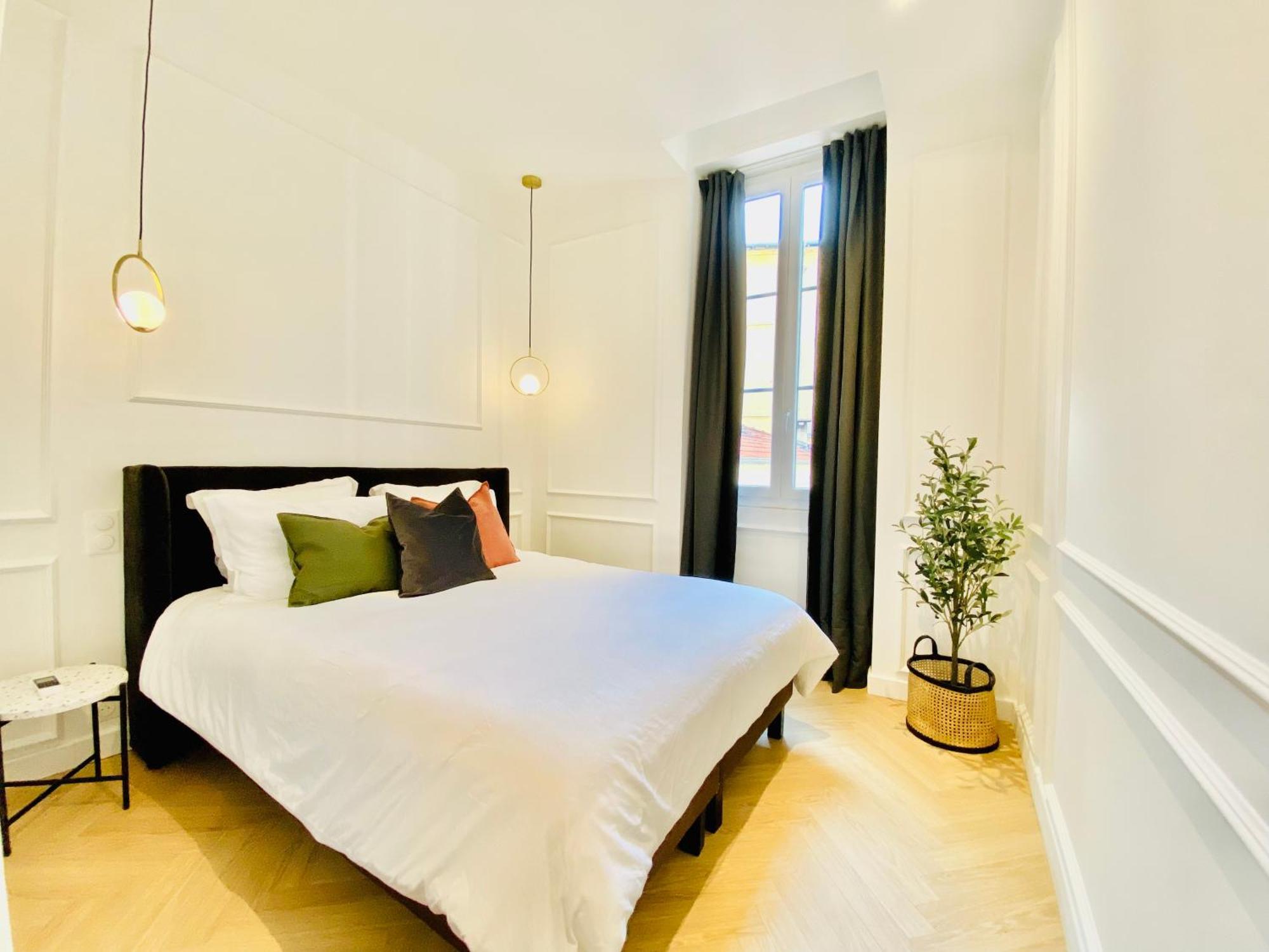 Newly Renovated Apartment With Balcony, Ac, Fiber Internet Monte Carlo Bagian luar foto