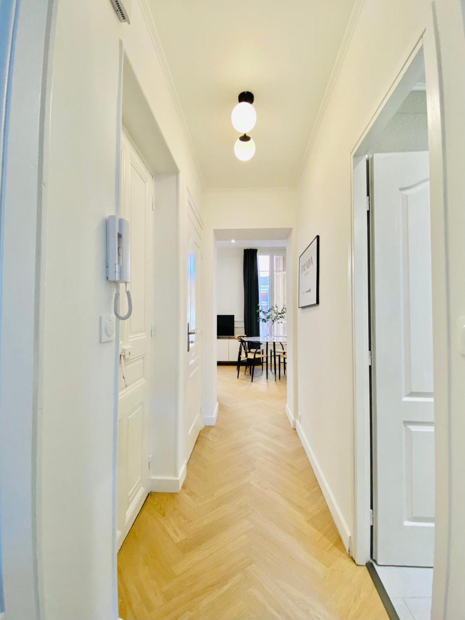 Newly Renovated Apartment With Balcony, Ac, Fiber Internet Monte Carlo Bagian luar foto